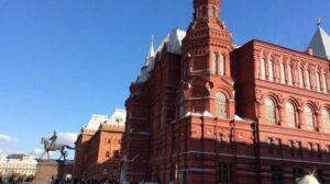 Ρωσία: H Μόσχα και το Πεκίνο θα συνεχίσουν να εξελίσσουν τις σχέσεις τους, λέει το Κρεμλίνο