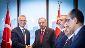 DW: Η Τουρκία, το απρόβλεπτο «νούμερο 2» του ΝΑΤΟ